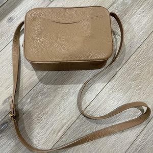 Cuyana camel leather purse